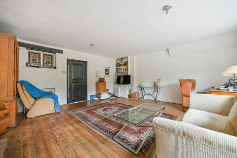 4, Fulmer Chase Stoke Common Road, Fulmer, Slough, SL3 6HB