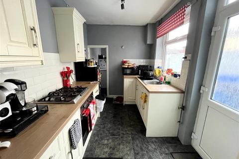 2 bedroom terraced house for sale, Eton Road, Burton-On-Trent DE14