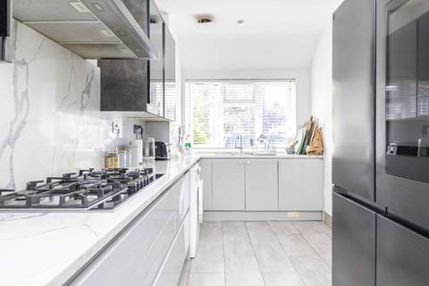 115 Roxborough Avenue, Isleworth, TW7 5HH