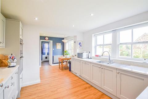 4 bedroom detached house for sale, Belvoir Road, Warrington WA4