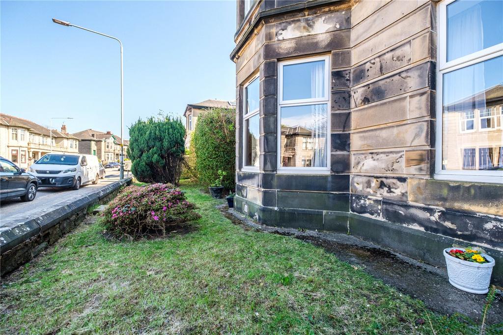 Private Front Garden