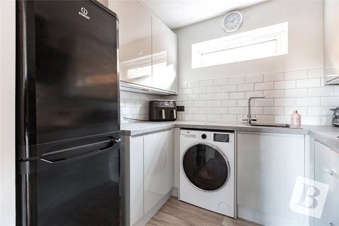31 Basildon Road, Basildon, SS15 5SF