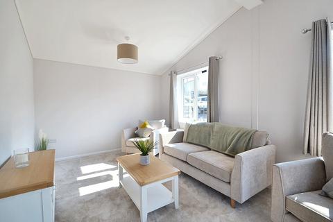 2 bedroom park home for sale, Littleton