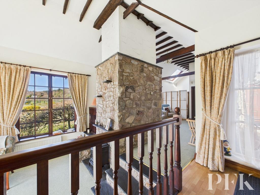 Reception Room/Snug