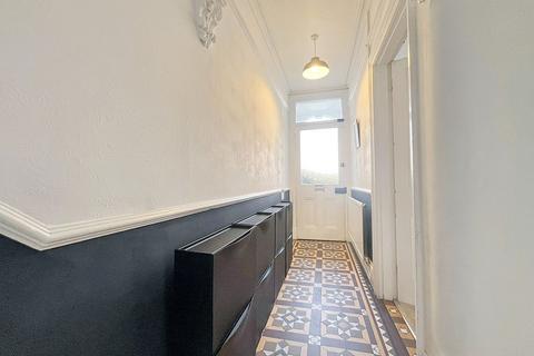 35 Central Road, Gloucester, GL1 5BU