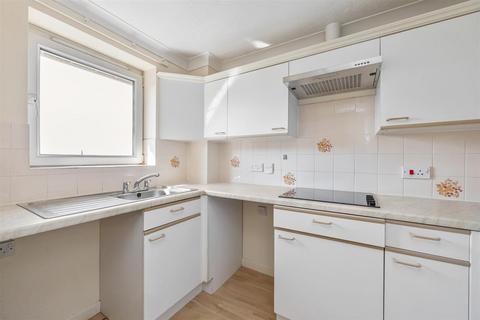 2 bedroom retirement property for sale, Holland Road, Hove