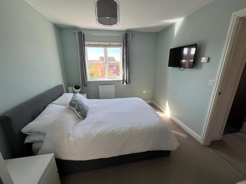 Main Bedroom