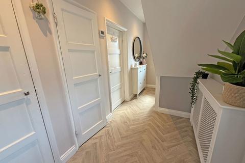58 Arbury Hall Road, Shirley, Solihull, B90 4PZ