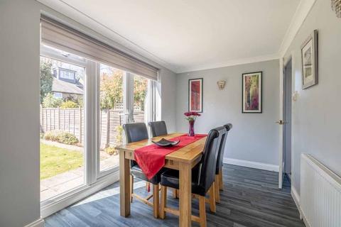 3 bedroom detached house for sale, The Myrke, Datchet SL3