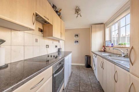 3 bedroom detached house for sale, The Myrke, Datchet SL3