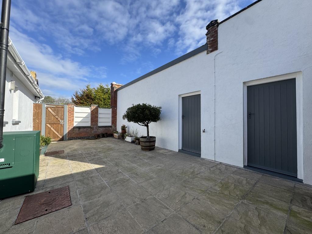 Enclosed Courtyard