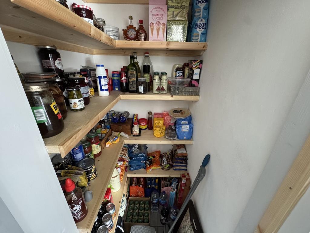 Larder