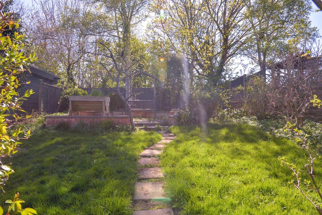 Garden 2.jpg