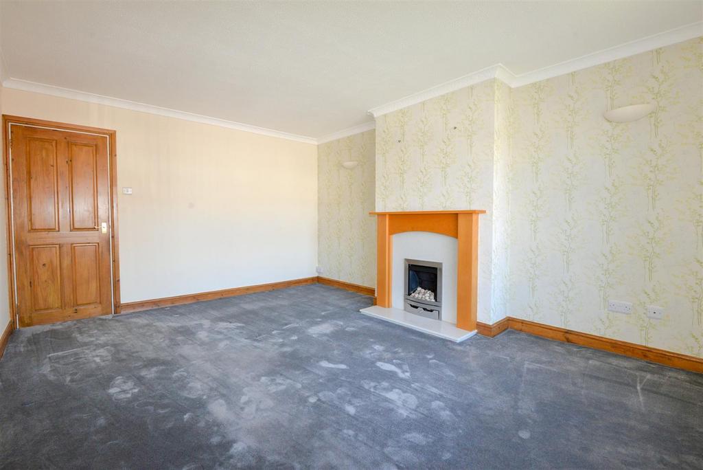 Living Room 2.jpg