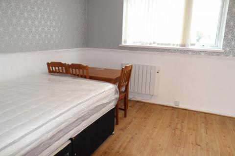 1 bedroom flat to rent, Bentley Court, Luton LU1
