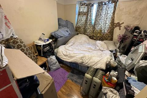 107 Wickham Lane, Abbey Wood, London, SE2 0XW