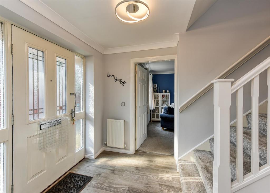 8 Oaklands-Hall.jpg