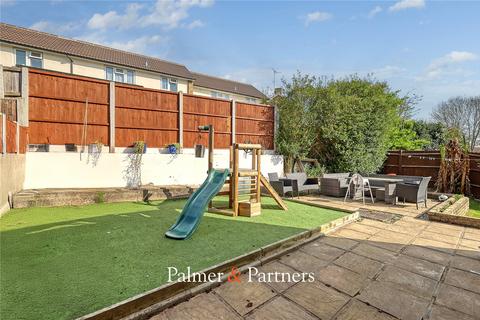 81 Hillside Road, Billericay, CM11 2BX