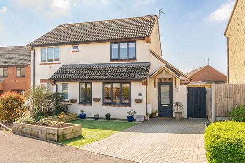 7 Hanks Close, Malmesbury, SN16 9UA
