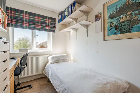7 Hanks Close, Malmesbury, SN16 9UA