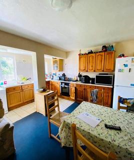 6 bedroom semi-detached house to rent, Harcourt Terrace, Headington OX3