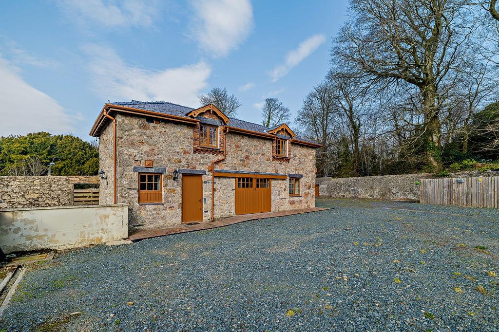 Coach House