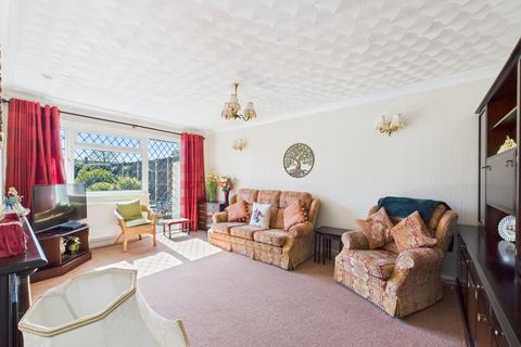 9 Windsor Drive, Tuffley, Gloucester, GL4 0QW