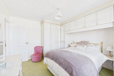 9 Windsor Drive, Tuffley, Gloucester, GL4 0QW