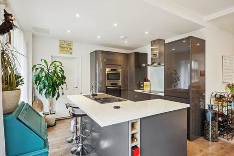 4 bedroom townhouse for sale, Blandford Road, Poole BH15