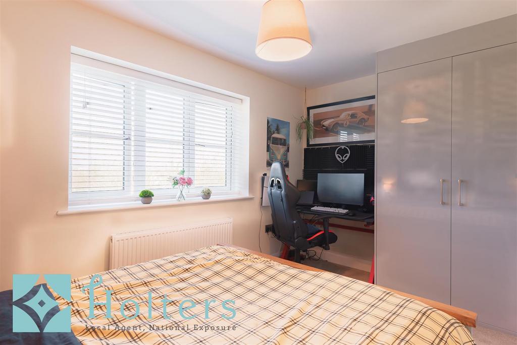 38 Powys Drive, Ludlow-02.jpg