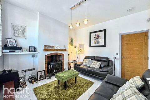 3 bedroom terraced house for sale, Windmill Lane, Sneinton