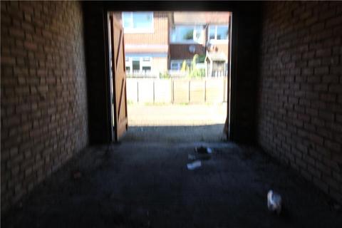 Garage to rent, Grange Road, Ealing, London, UK, W5