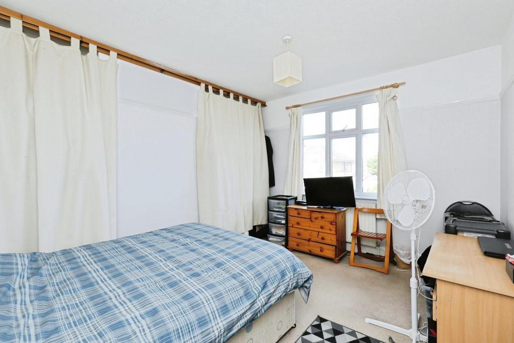 Bedroom no.1