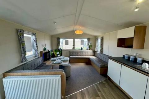 3 bedroom static caravan for sale, Three Bed Preowned Willerby Etchingham (35x12) 2018 Seaview Holiday Park, Whitstable CT5