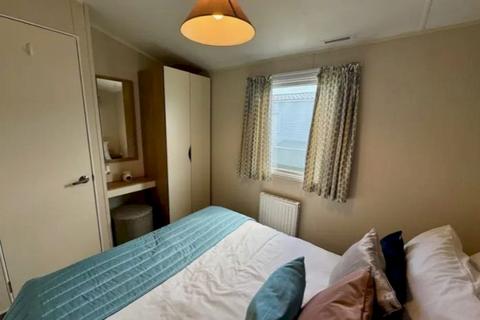 3 bedroom static caravan for sale, Three Bed Preowned Willerby Etchingham (35x12) 2018 Seaview Holiday Park, Whitstable CT5