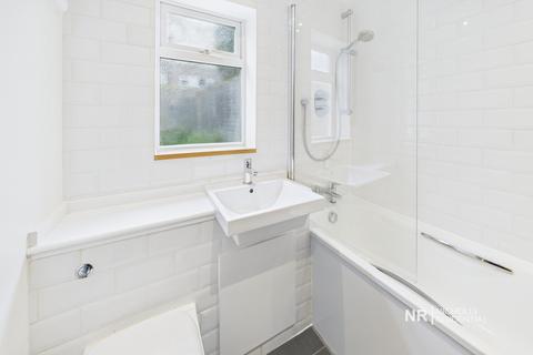 26 Pikes Hill, Epsom, KT17 4EA