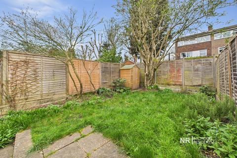 26 Pikes Hill, Epsom, KT17 4EA