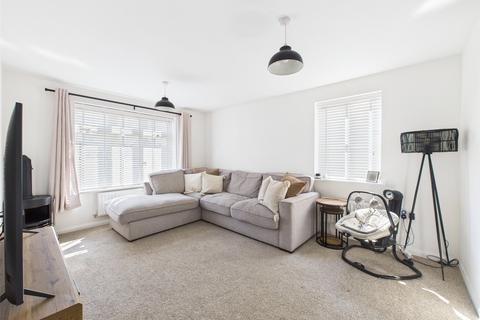 3 bedroom detached house for sale, Comfrey Gardens, Twigworth, Gloucester, Gloucestershire, GL2