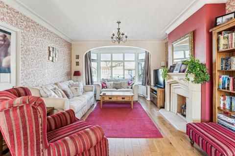 61 Birkdale Avenue, Pinner, HA5 5SG