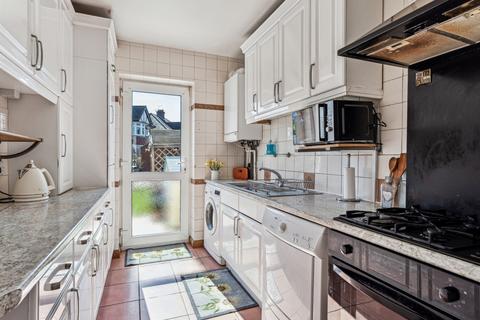 61 Birkdale Avenue, Pinner, HA5 5SG