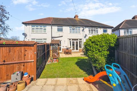 61 Birkdale Avenue, Pinner, HA5 5SG