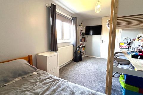 45 Red Hill Grove, Birmingham, B38 9RZ