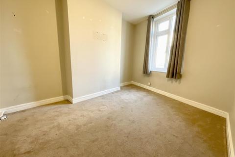 3 bedroom terraced house for sale, Trafalgar Street West, Scarborough, YO12