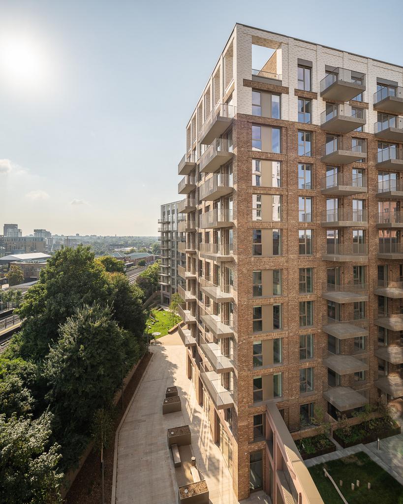 784b6124b6d9b5bfc83035229688