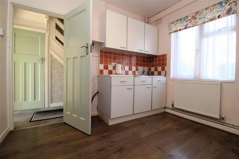 2 bedroom semi-detached house for sale, Fulham Avenue, Margate