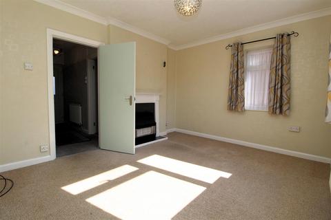 2 bedroom semi-detached house for sale, Fulham Avenue, Margate