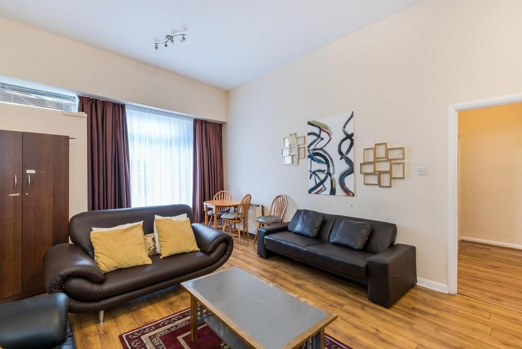 15314 4oldcastlestreet 7.jpg