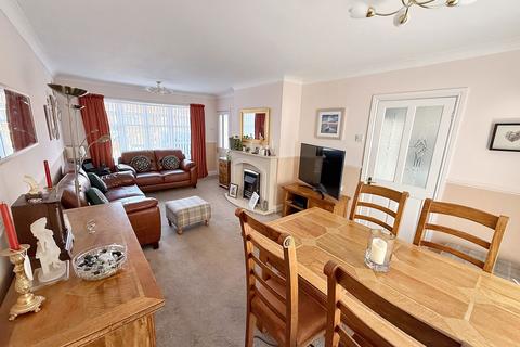 36 Clyde Avenue, Hebburn, NE31 2JW