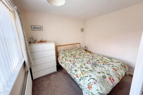 36 Clyde Avenue, Hebburn, NE31 2JW