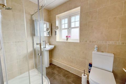 36 Clyde Avenue, Hebburn, NE31 2JW